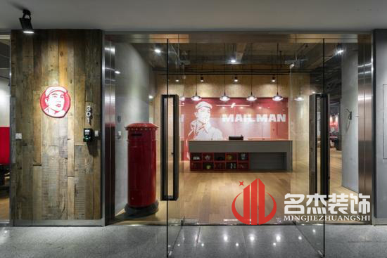 工業(yè)風辦公室裝修.jpg 工業(yè)風辦公室裝修.jpg