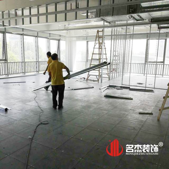 辦公室裝修設計開工照.jpg