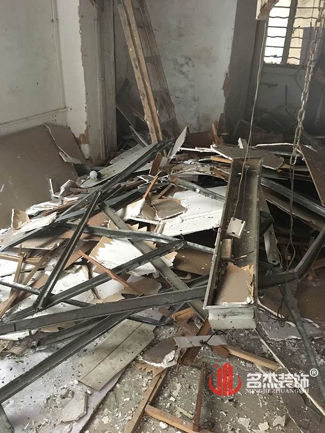 辦公室裝修施工現場.jpg